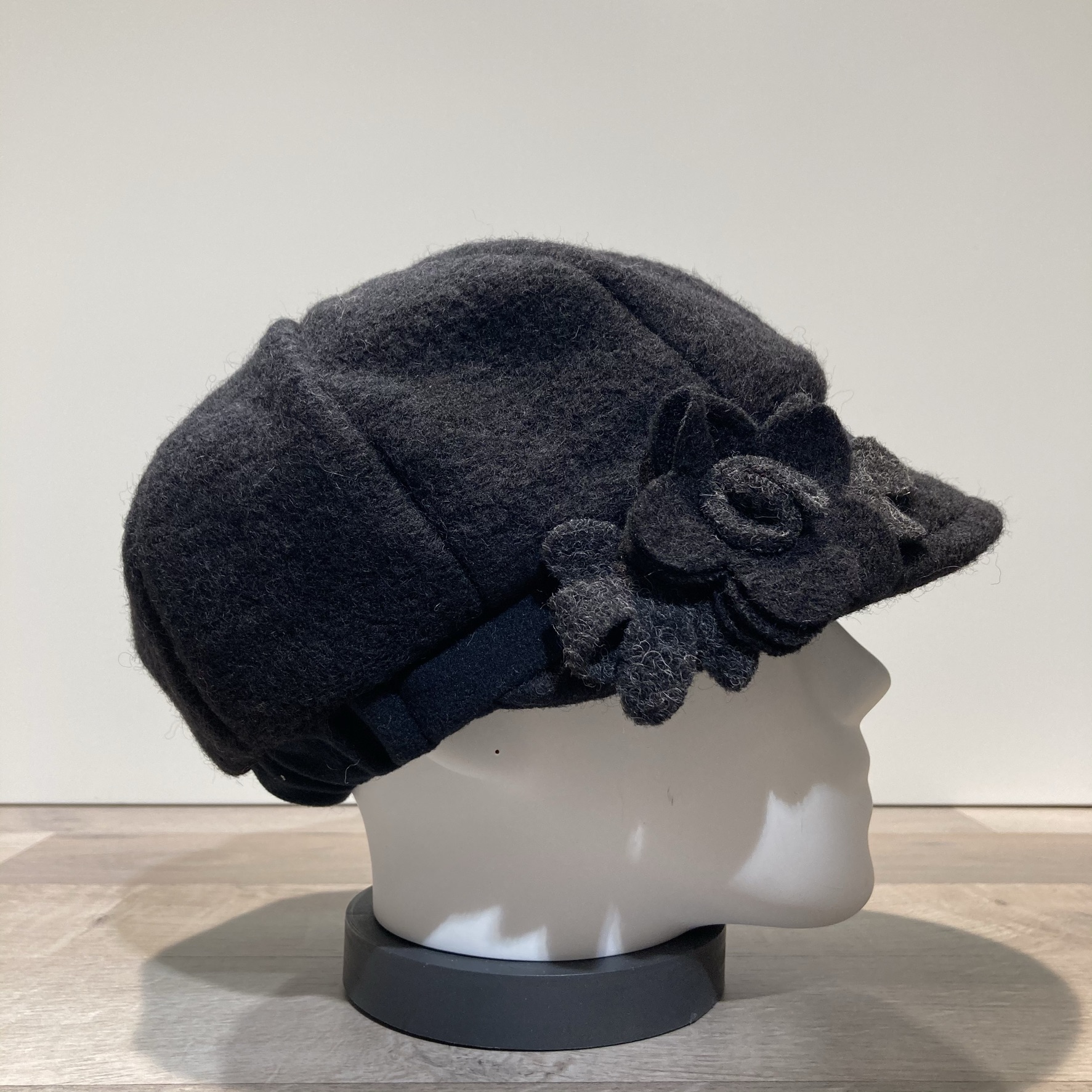 Casquette de pluie noir élastiquée doublée - Kausia