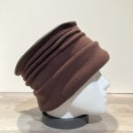 Toque polaire marron foncé