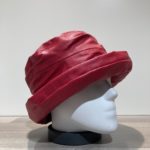 Chapeau cloche de pluie rouge doublé