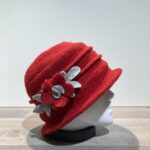 Chapeau cloche rouge doublure polaire