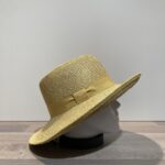 Chapeau cloche jaune