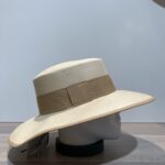 Chapeau canotier beige ajustable